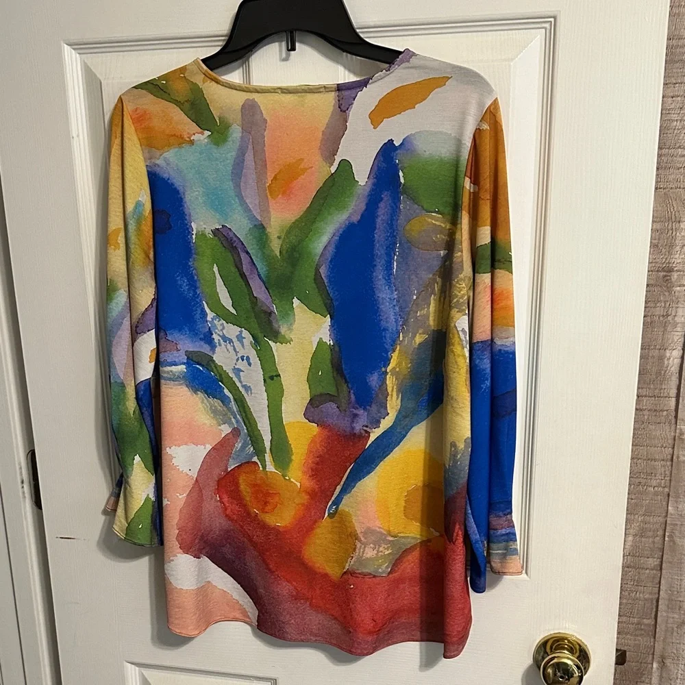 Colorful Abstract Women's Top - Picture 6 of 6
